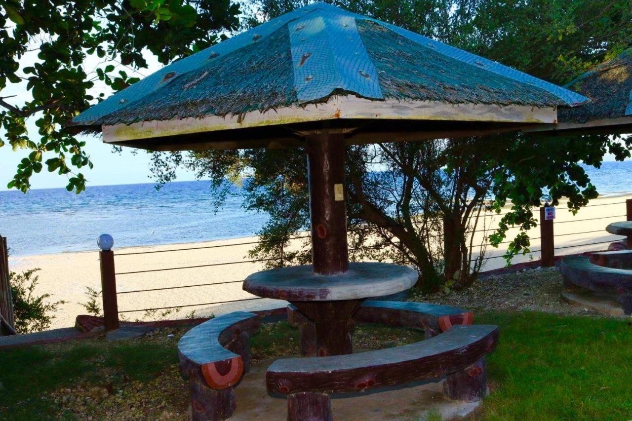 D'S Oceanview Beach Resort Siquijor Eksteriør bilde